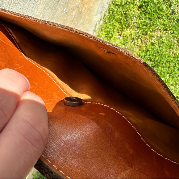 Patricia Nash Brown Smooth London Leather Saddle Crossbody Bag - Picture 7 of 10